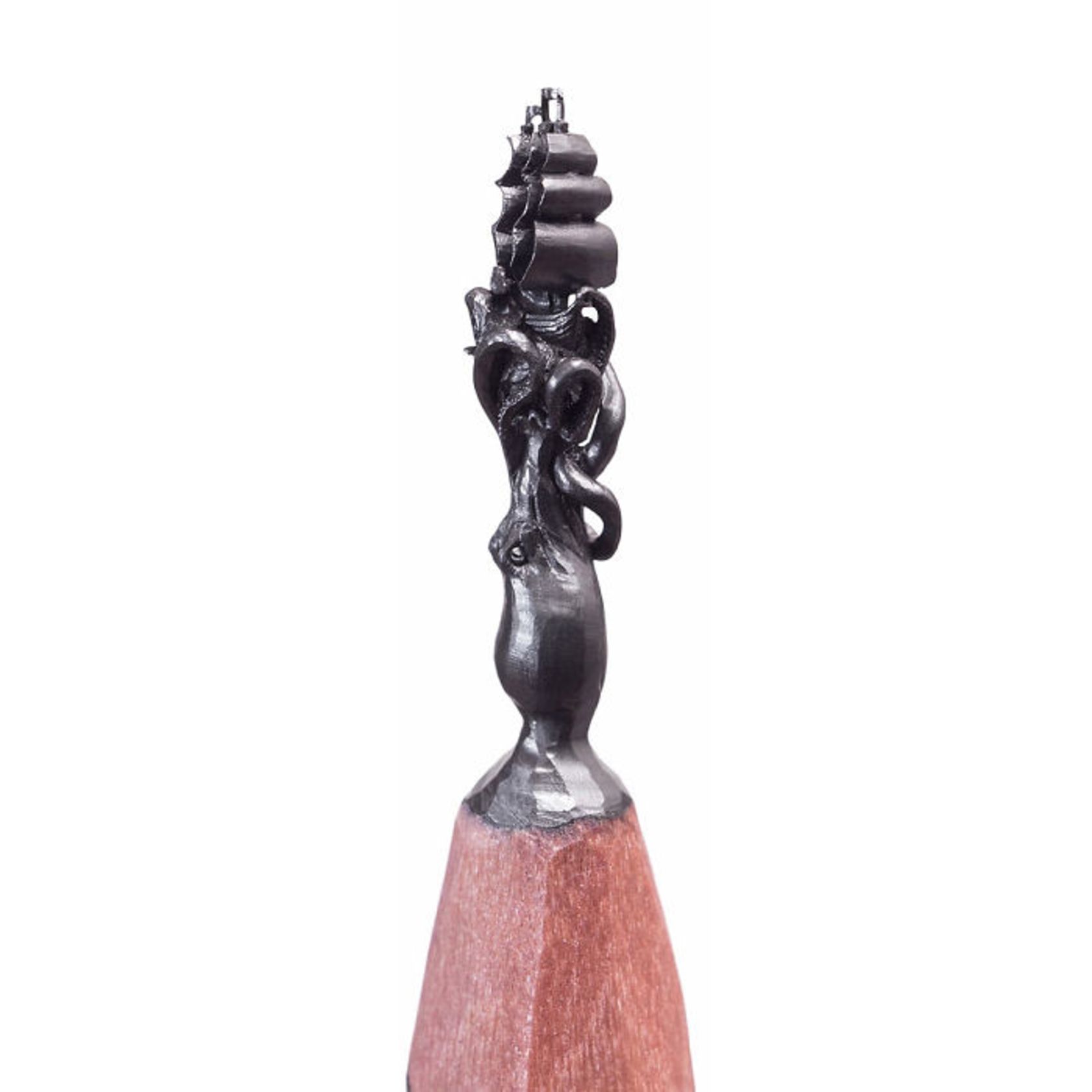 tip-of-pencil-miniature-sculptures-13-661ee7a3a55162c757fc593b