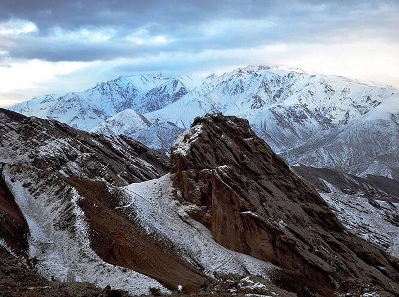 حسن صباح کجا دفن شده است؟