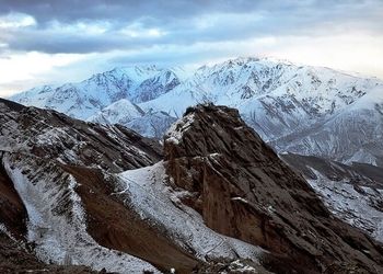 حسن صباح کجا دفن شده است؟