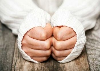 دست و پای سرد نشانه کمبود کدام ویتامین است؟