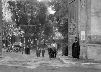 چهره‌هایی از دوران قاجار؛ دلقک، دلّاک و درویش/ تصاویر