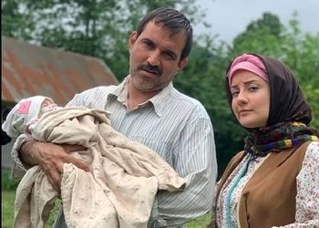 ژست جالب «فرانک» در پشت صحنه سریال سوجان/ عکس