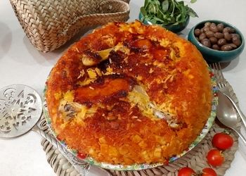 طرز تهیه دمی گوجه با مرغ زعفرانی