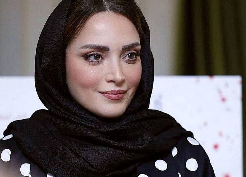 تصاویر دیده نشده از بهنوش طباطبایی در جشن حافظ