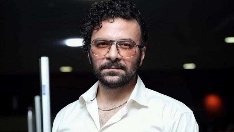 تیپ شیک و رسمی بازیگر سریال نجلا در جشنواره فجر/ عکس