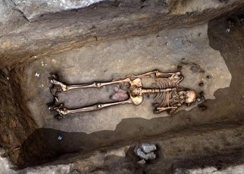 «نفرین» ۱۹۰۰ساله از یک گور باستانی بیرون آمد
